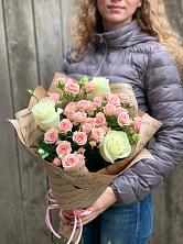 Букет цветов из:  Розы в Багаевской